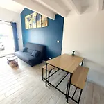Plain Pied, Avec Mezzanine Et Espace Exterieur 10min Puy Du F