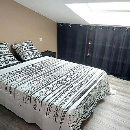 Plain Pied, Avec Mezzanine Et Espace Exterieur 10min Puy Du F Tatil Evi Les Herbiers