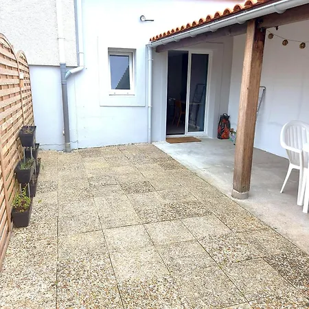 Plain Pied, Avec Mezzanine Et Espace Exterieur 10min Puy Du F Ferienhaus Les Herbiers
