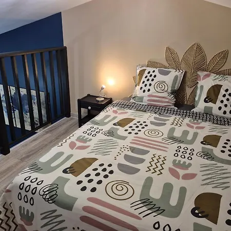 Dom wakacyjny Plain Pied, Avec Mezzanine Et Espace Exterieur 10min Puy Du F *