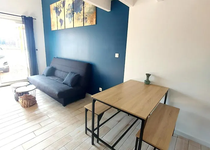 Plain Pied, Avec Mezzanine Et Espace Exterieur 10min Puy Du F